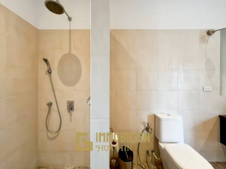 วิลล่า 4 ห้องนอนหรูในโครงการ Smart House Resort หัวหิน