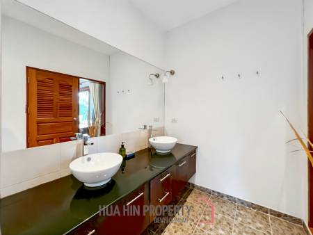 Luxurious 4-Bedroom Villa with Pool in Smart House Resort