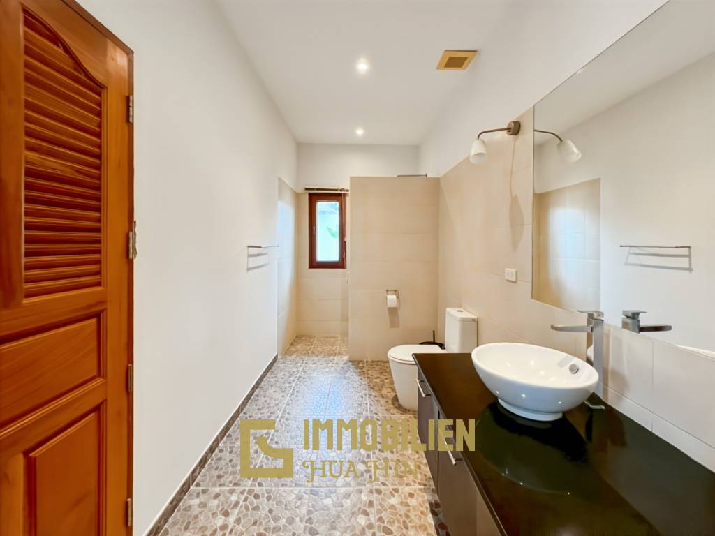 วิลล่า 4 ห้องนอนหรูในโครงการ Smart House Resort หัวหิน
