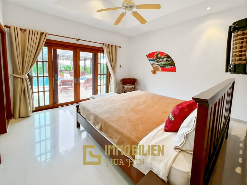 วิลล่า 4 ห้องนอนหรูในโครงการ Smart House Resort หัวหิน
