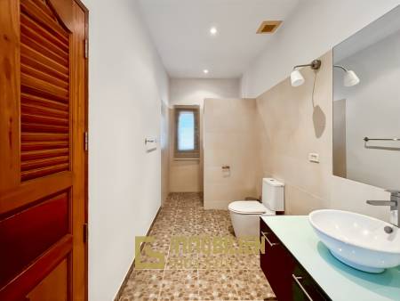 วิลล่า 4 ห้องนอนหรูในโครงการ Smart House Resort หัวหิน