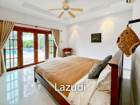 Luxurious 4-Bedroom Villa with Pool in Smart House Resort