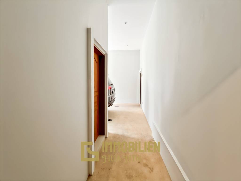 วิลล่า 4 ห้องนอนหรูในโครงการ Smart House Resort หัวหิน