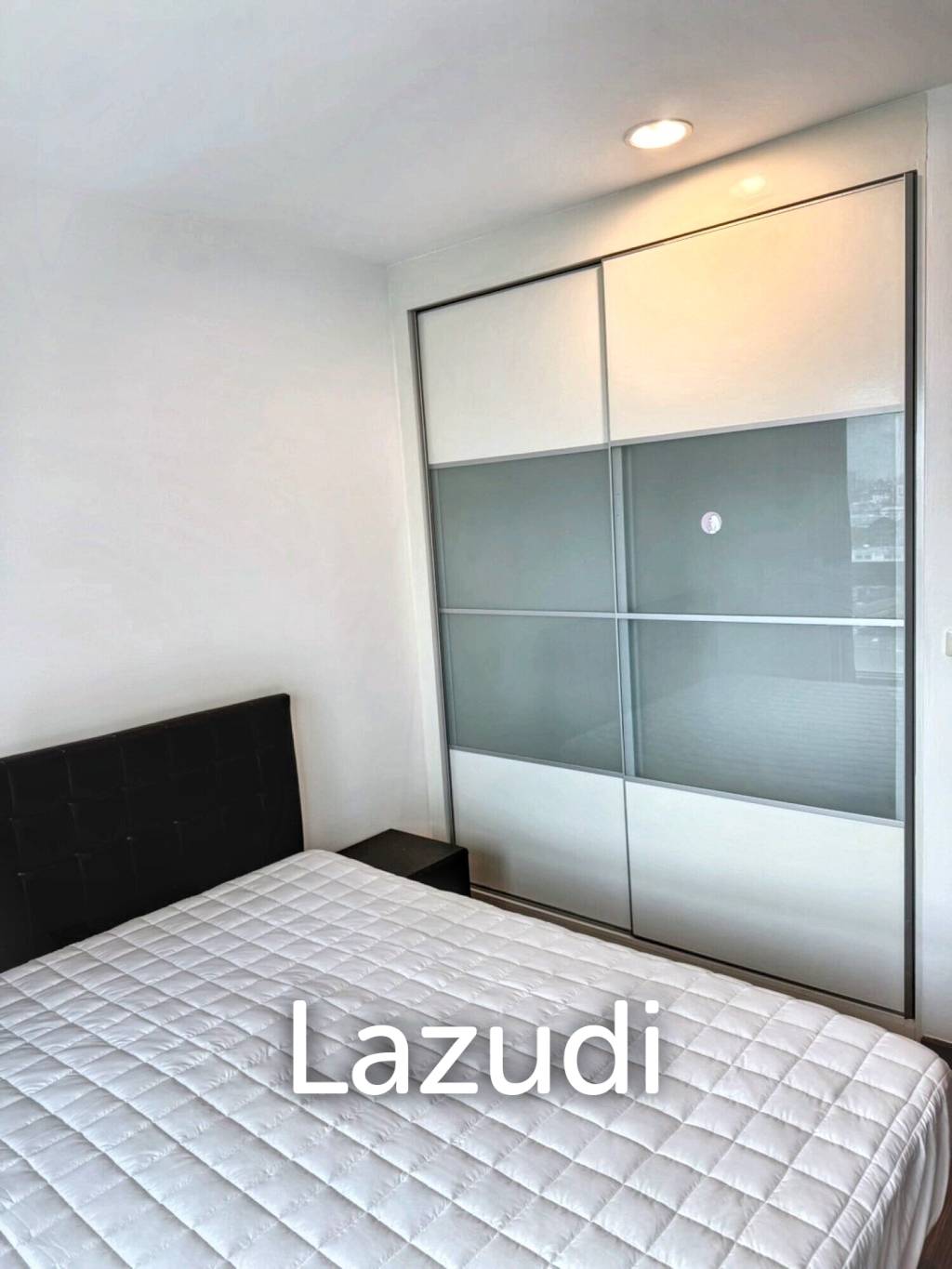 1 Bedroom 1 Bathroom 34 SQ.M Diamond Sukhumvit