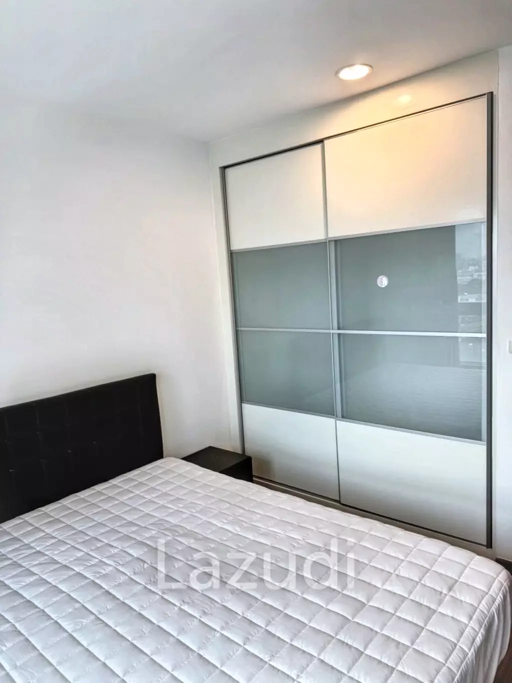 1 Bedroom 1 Bathroom 34 SQ.M Diamond Sukhumvit