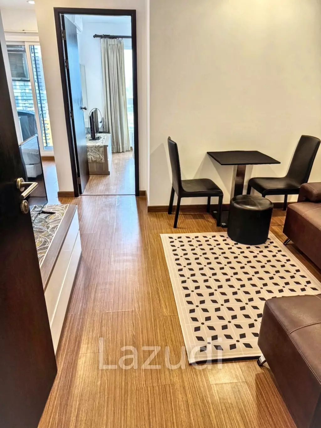1 Bedroom 1 Bathroom 34 SQ.M Diamond Sukhumvit