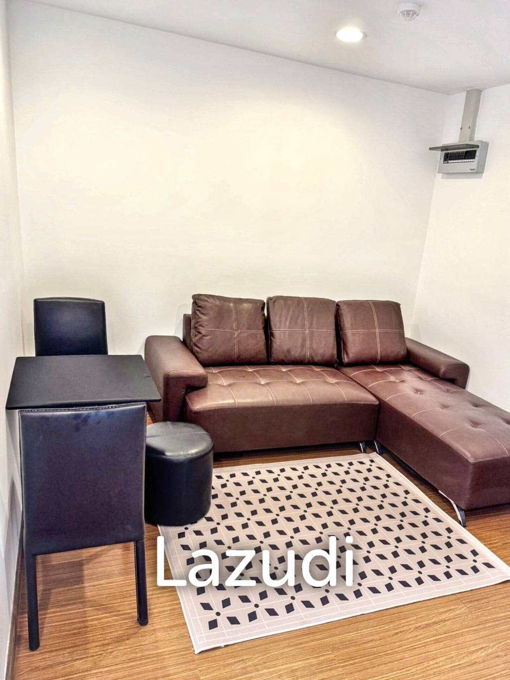 1 Bedroom 1 Bathroom 34 SQ.M Diamond Sukhumvit