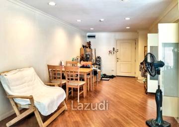 3 Bed 2 Bath 109 SQ.M Lumpini Suite Ratchada-Rama III