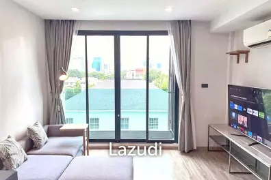 2 Bed 2 Bath 56 SQ.M The Teak Sukhumvit 39