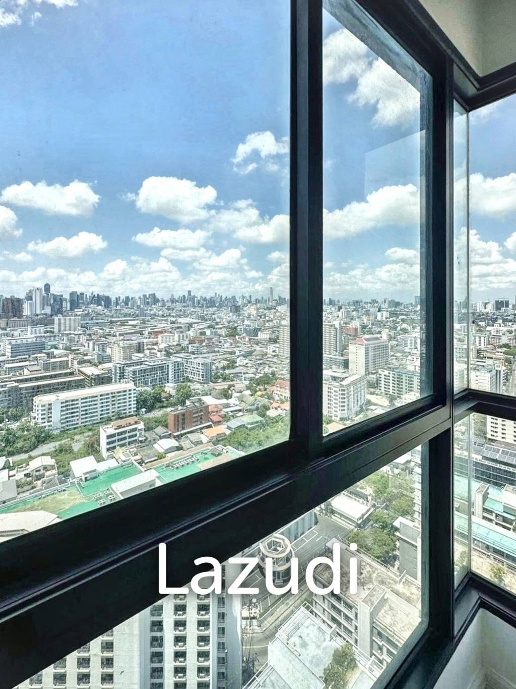 2 Bedroom 2 Bathroom 70 SQ.M Quinn Ratchada 17