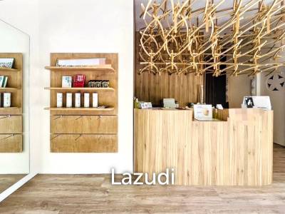 180sqm Retail/Clinic Space on Sukhumvit 22 — Ground Floor of Luxury Hotel with Heavy Foot Traffic