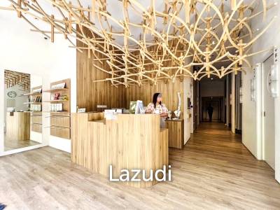180sqm Retail/Clinic Space on Sukhumvit 22 — Ground Floor of Luxury Hotel with Heavy Foot Traffic