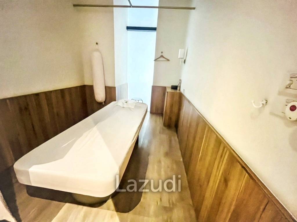 180sqm Retail/Clinic Space on Sukhumvit 22 — Ground Floor of Luxury Hotel with Heavy Foot Traffic