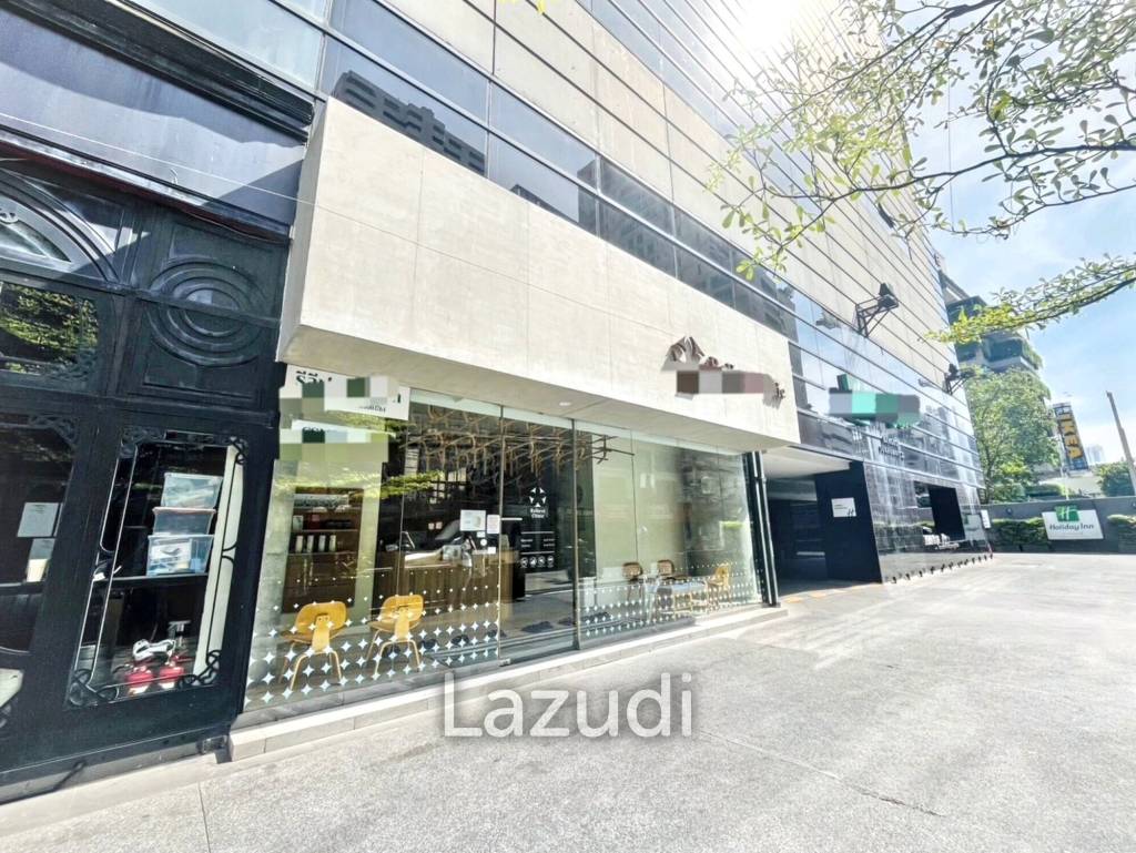 180sqm Retail/Clinic Space on Sukhumvit 22 — Ground Floor of Luxury Hotel with Heavy Foot Traffic