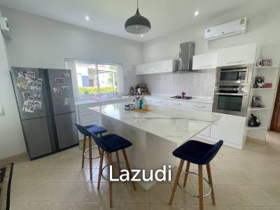 Wararom: Detached house with 3 bedrooms and 2 bathrooms in Khao Tao