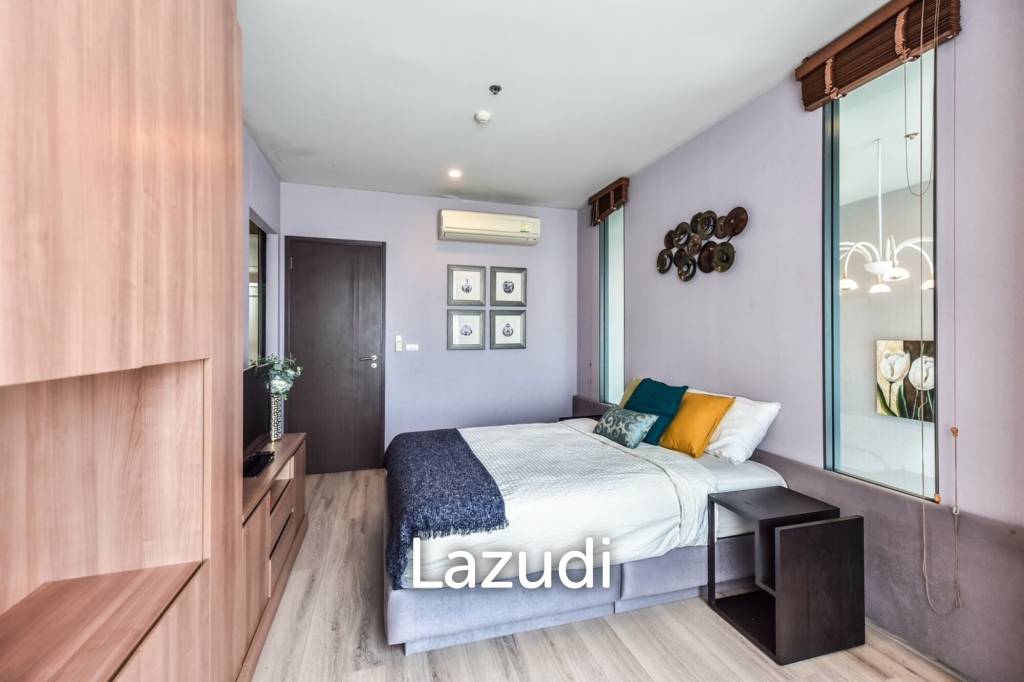 2 bedrooms 2 bathrooms duplex 80 Sq.M. Pyne by Sansiri