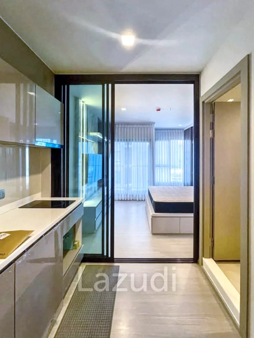 1 Bedroom 1 Bathroom 25 Sq.m Life Asoke - Rama 9