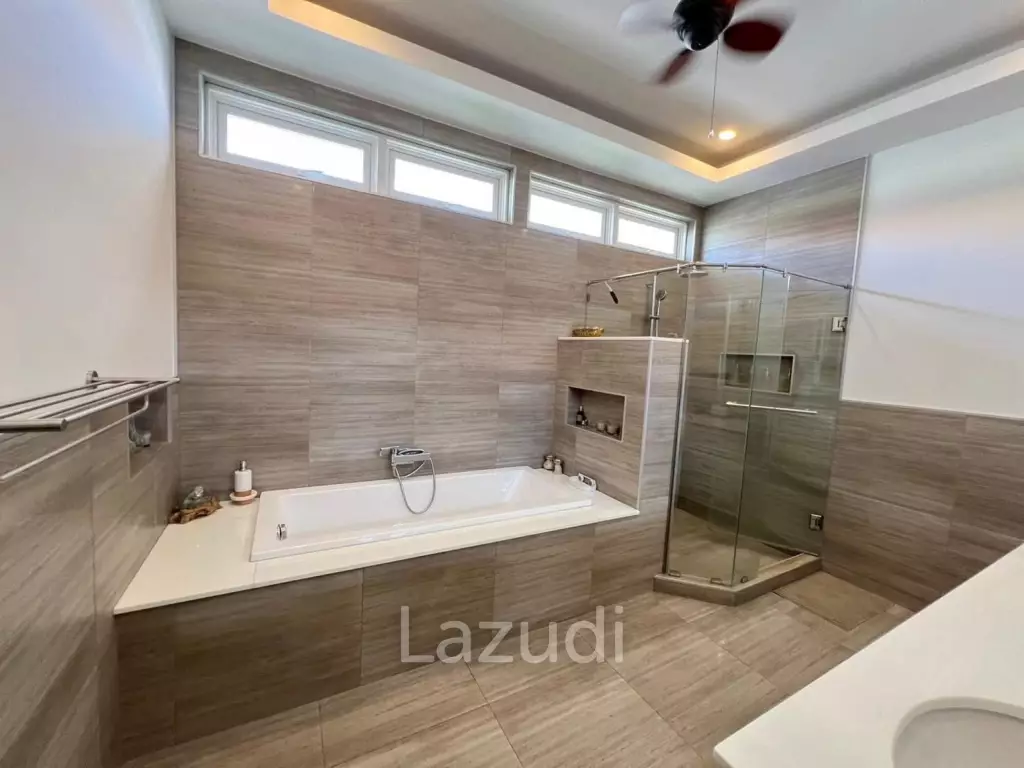 MALI SIGNATURE : 3 bed pool villa