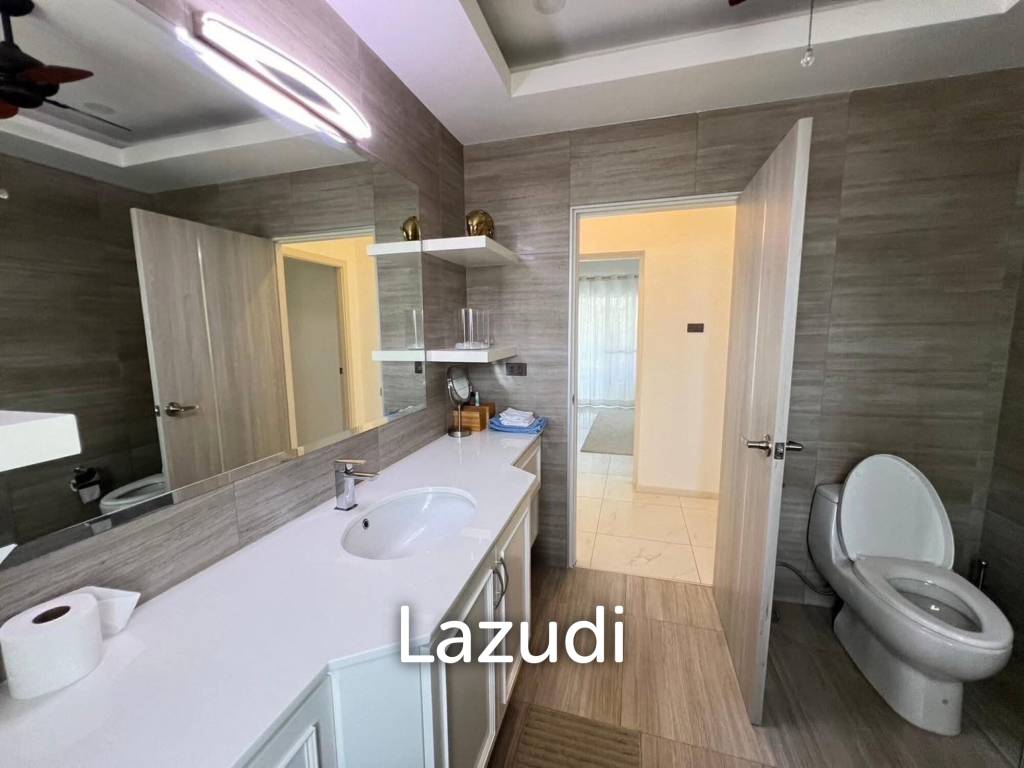 720 ตร.ม 3 เตียง 3 อาบน้ำ วิลล่า For ขาย