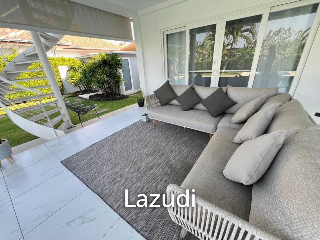 720 ตร.ม 3 เตียง 3 อาบน้ำ วิลล่า For ขาย