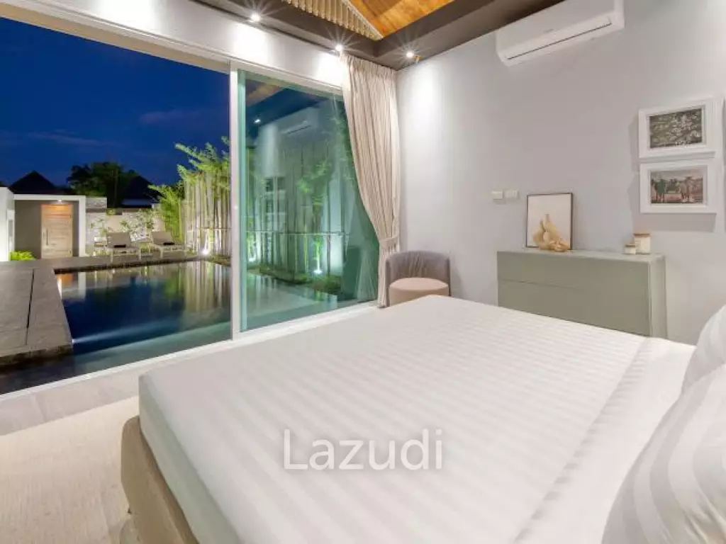 Luxury Villa with Stunning Mountain Views!