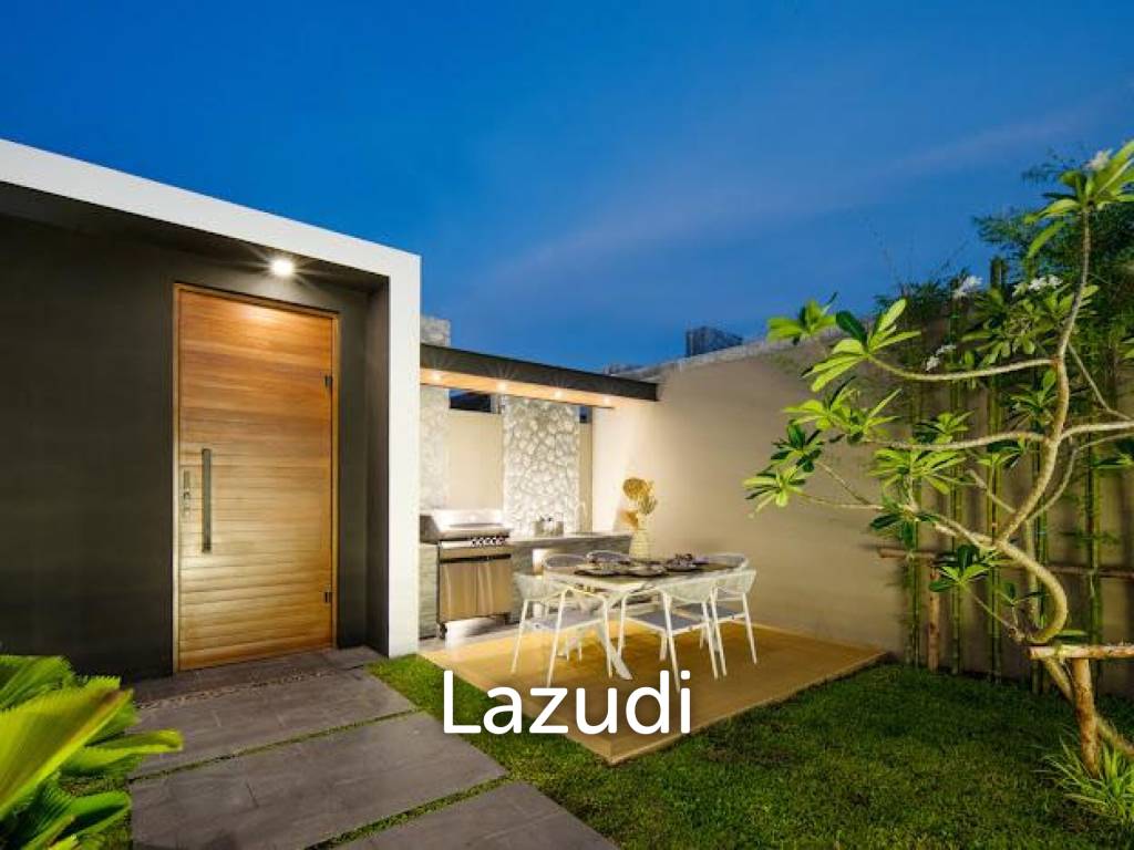 Luxury Villa with Stunning Mountain Views!