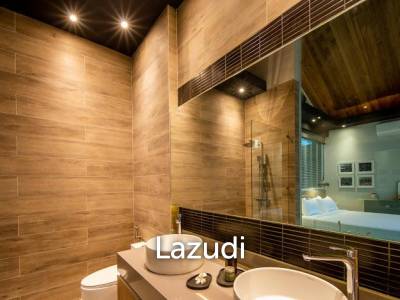 Luxury Villa with Stunning Mountain Views!