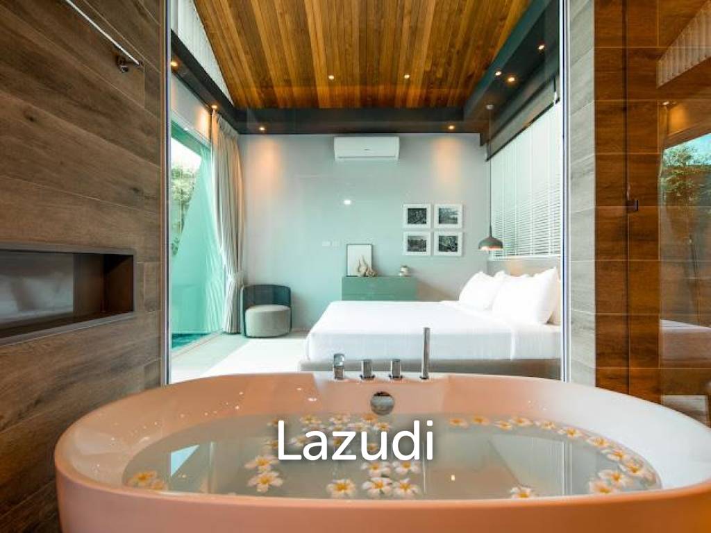 Luxury Villa with Stunning Mountain Views!