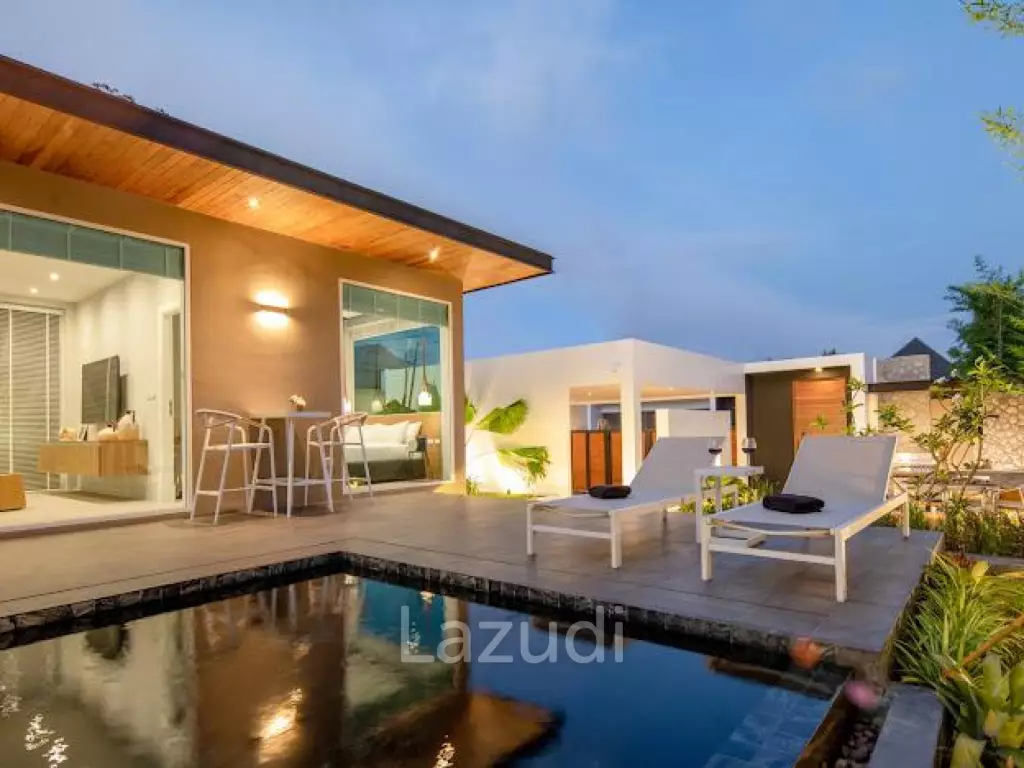 Luxury Villa with Stunning Mountain Views!
