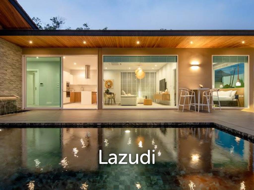 Luxury Villa with Stunning Mountain Views!