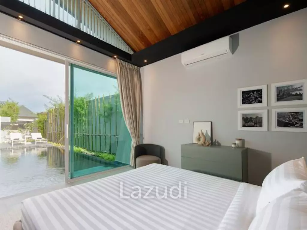 Luxury Villa with Stunning Mountain Views!