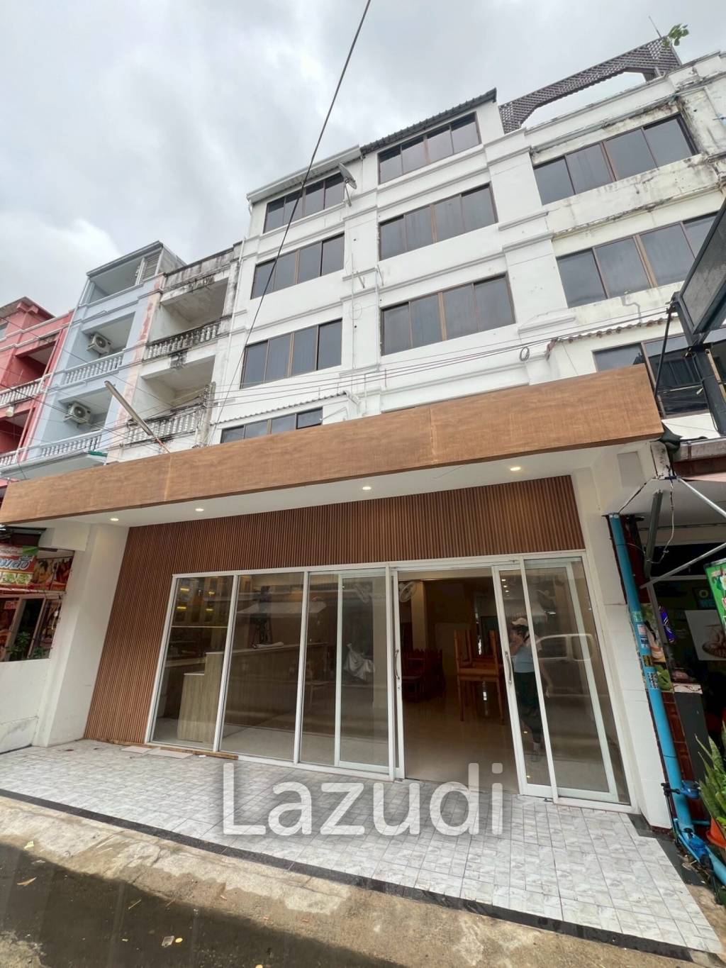 15 Room Brand new Hotel for Sale and Rent in Jomtien