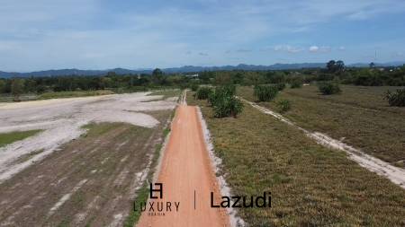 Земельный участок 2 Rai на продажу в Thap Tai Hua Hin
