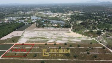 Terrain de 2 Rai à vendre à Thap Tai Hua Hin
