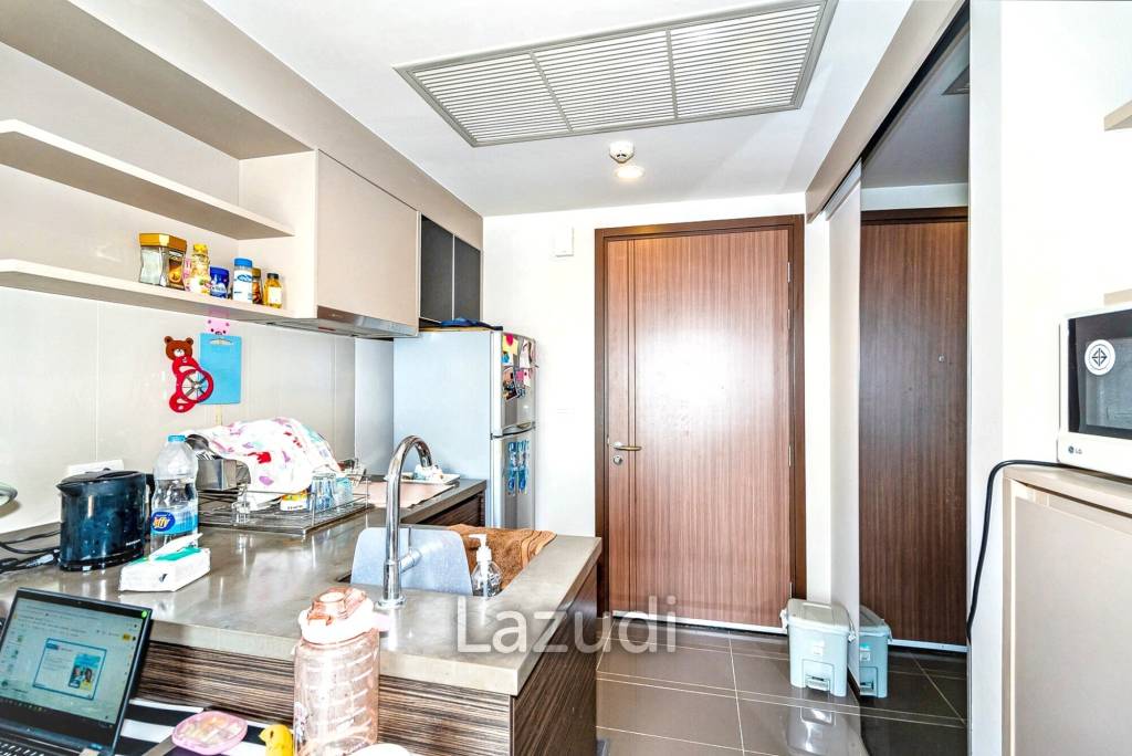1 Bedroom 1 Bathroom 32 Sq.m Onyx Phaholyothin