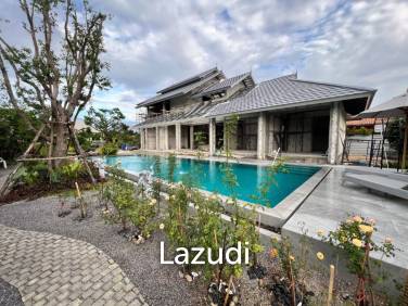 Great Modern Lanna design and quality pool Villa on Large land plot
