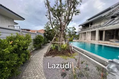 Great Modern Lanna design and quality pool Villa on Large land plot