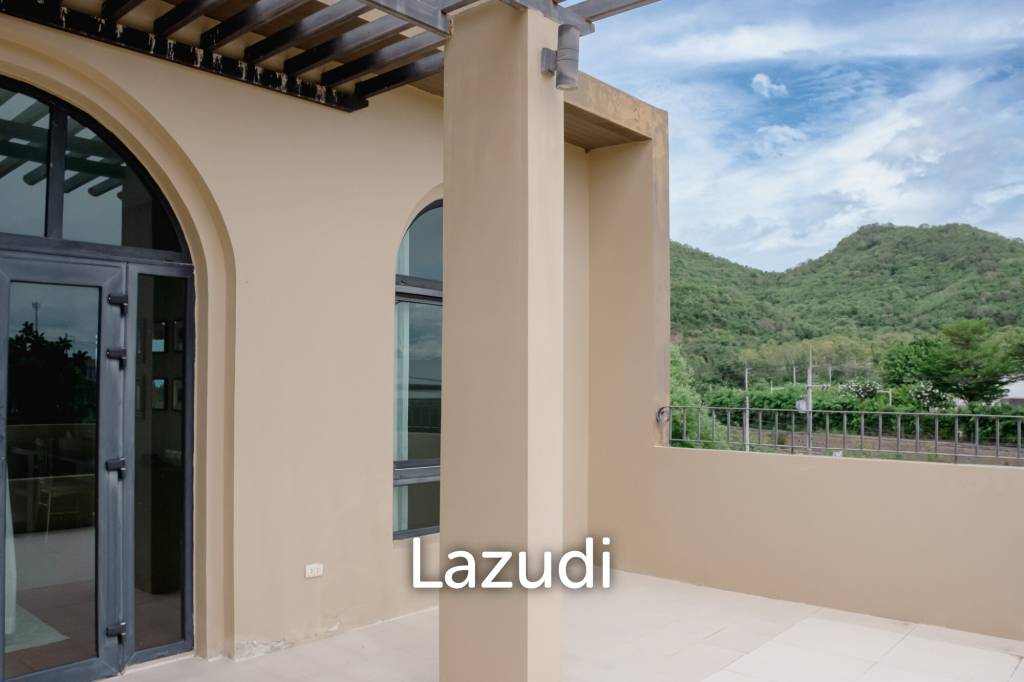 AMORE : Stylish 3 Storey Townhouse in Hua Hin 112