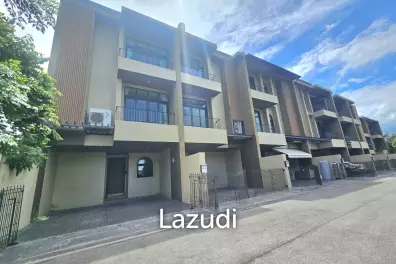 AMORE : Stylish 3 Storey Townhouse in Hua Hin 112