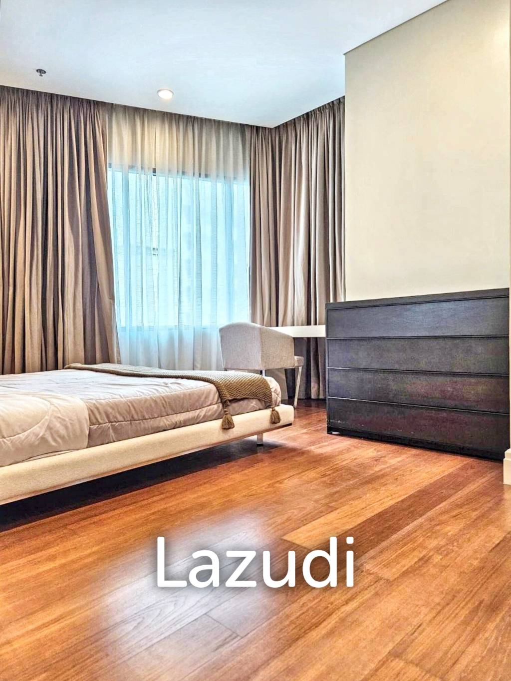 1 Bed 1 Bath 70 SQ.M Bright Sukhumvit 24