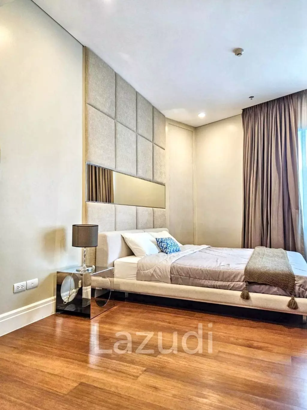 1 Bed 1 Bath 70 SQ.M Bright Sukhumvit 24