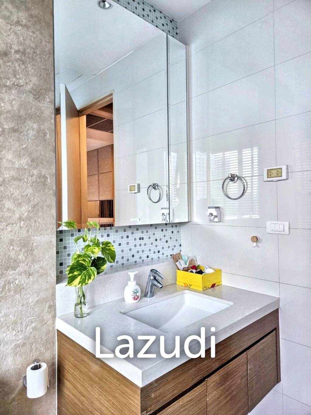 1 Bed 1 Bath 70 SQ.M Bright Sukhumvit 24