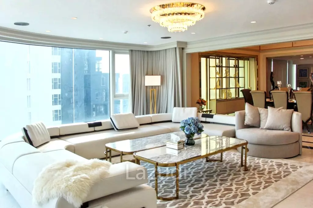 6 Bedroom 9 Bathroom 905 Sq.m Eight Thonglor