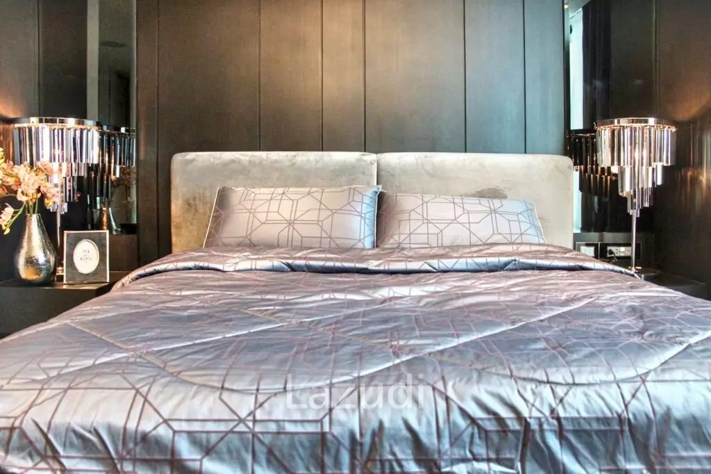 6 Bedroom 9 Bathroom 905 Sq.m Eight Thonglor