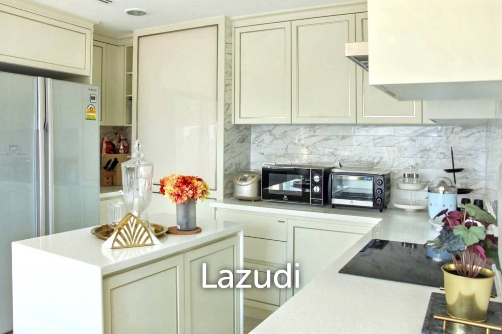 6 Bedroom 9 Bathroom 905 Sq.m Eight Thonglor