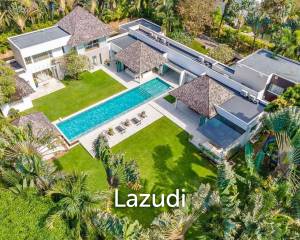 Spacious 5-bedroom pool villa for rent, just 500m from Bangtao Beach