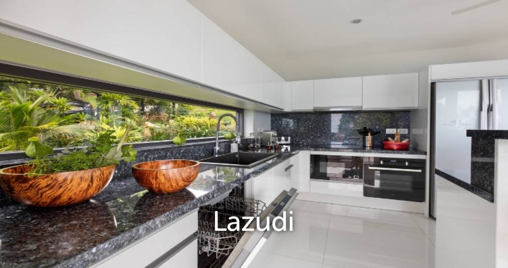 Luxury Ocean View Villa on Expansive 2,100 sqm Plot in Bang Por