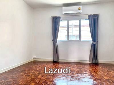 2 Bedroom 2 Bathroom 18 Sq.w Townhome Onnut 16