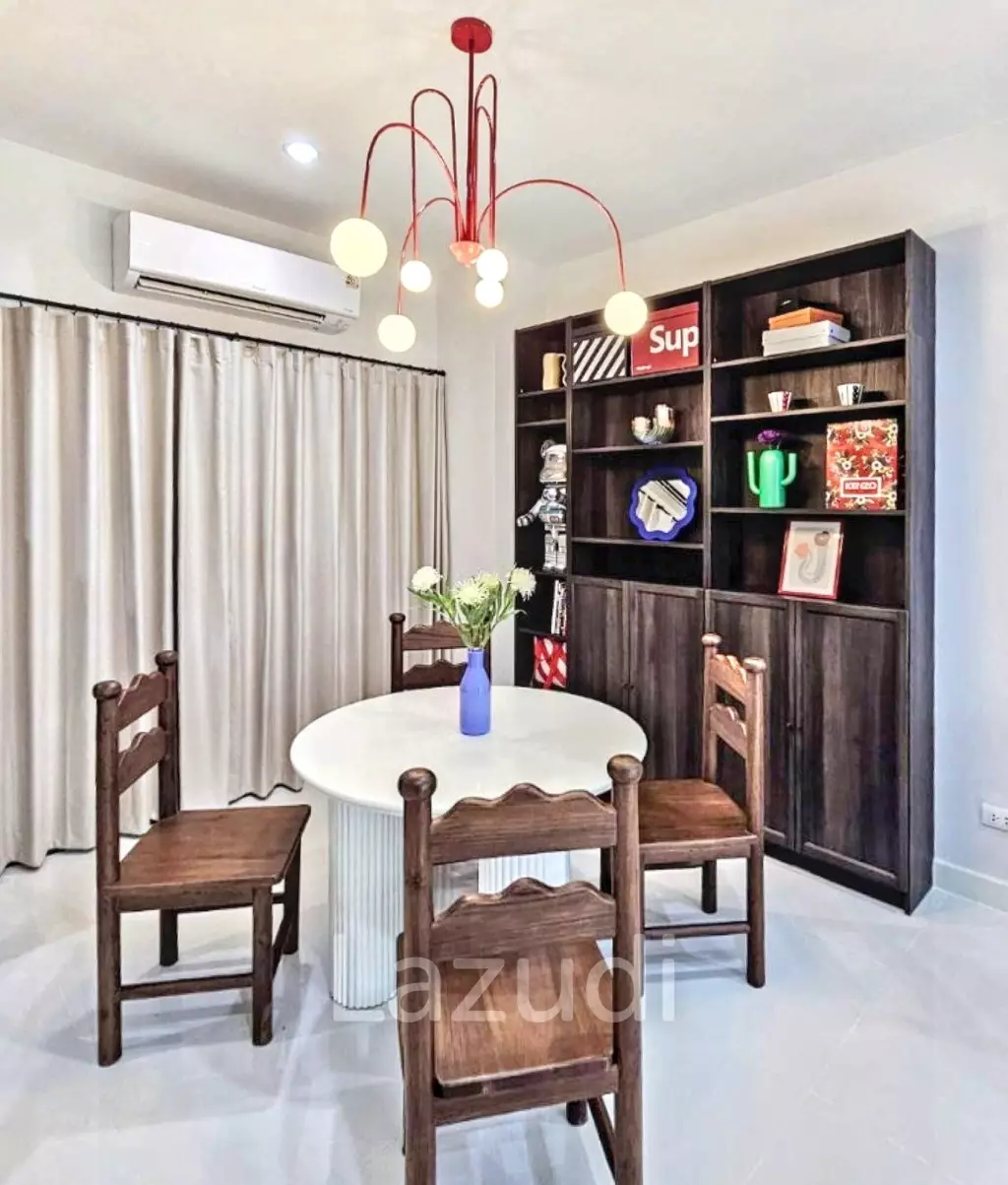 4 Bed 3 Bath 152 SQ.M Baan Klang Muang Rama 9 - Krungthep Kreetha