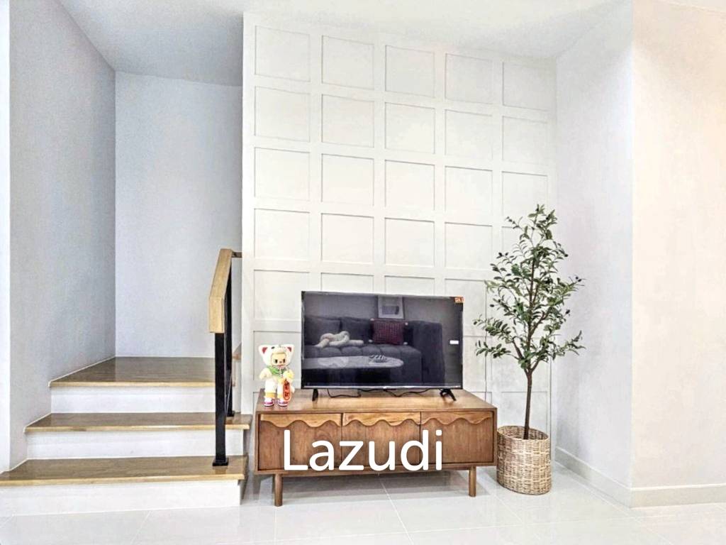 4 Bed 3 Bath 152 SQ.M Baan Klang Muang Rama 9 - Krungthep Kreetha